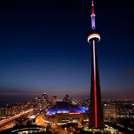 Napa Furnished Suites At Cn Tower & Maple Leaf Square Торонто Экстерьер фото